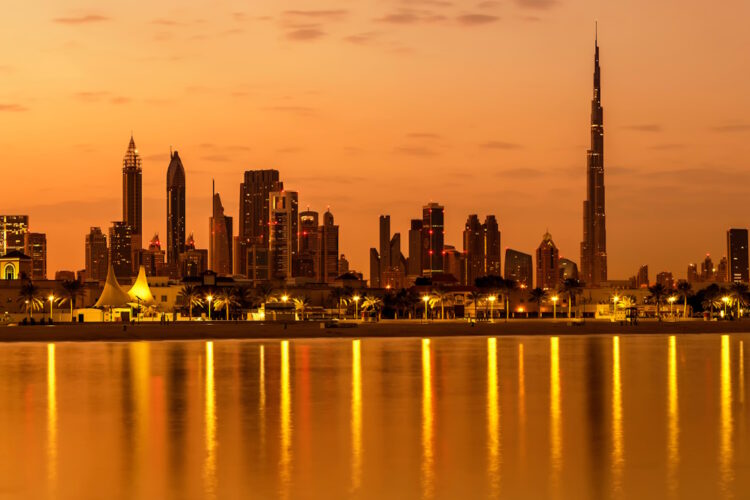 Dubai’de Franchise Açmak: Kapsamlı Rehber