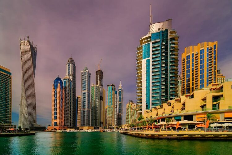 Dubai’de Güzellik Salonu Açmak: Adım Adım Rehber