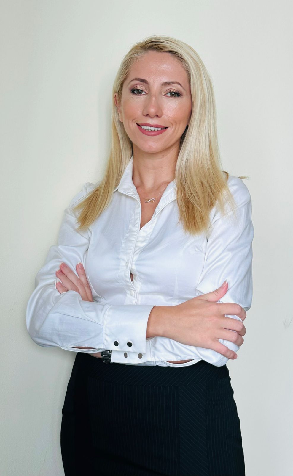 alev itak Uaeturk